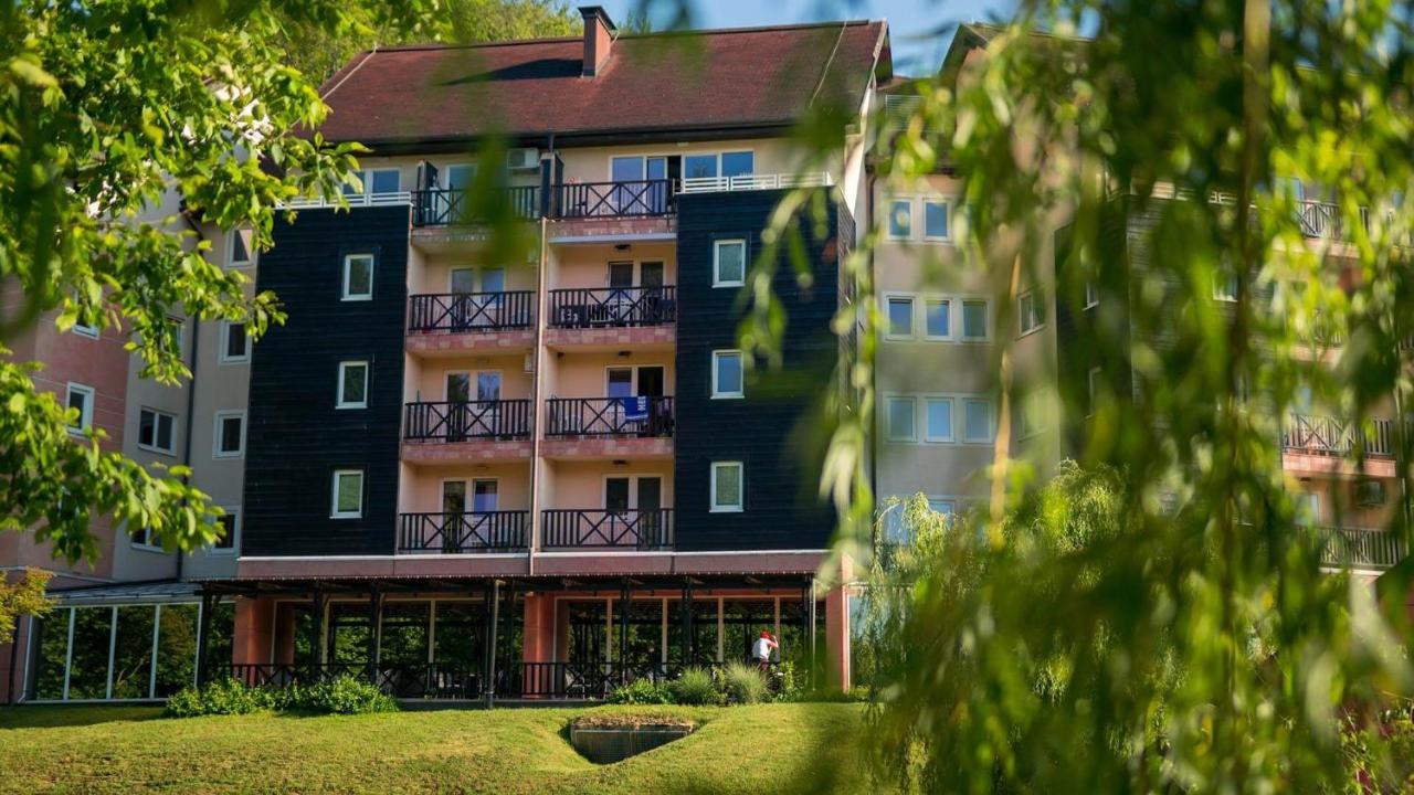 Terme Olimia - Aparthotel Rosa Podčetrtek Extérieur photo