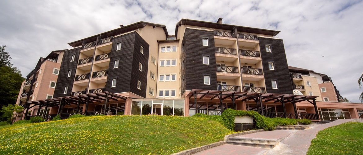 Terme Olimia - Aparthotel Rosa Podčetrtek Extérieur photo